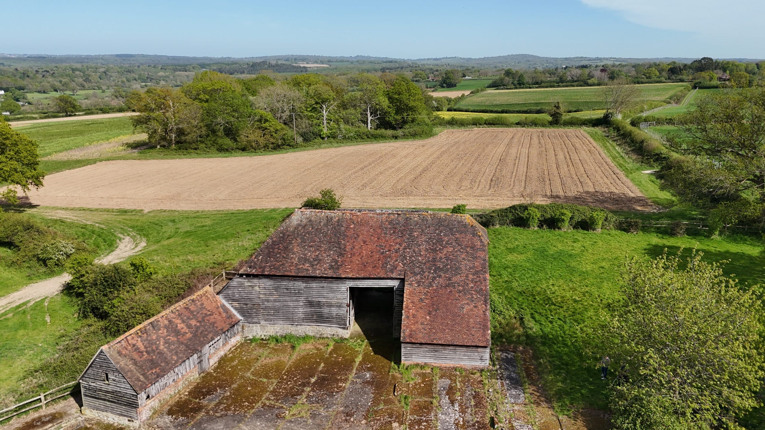 Listed barn with planning permission to renovate in Hartfield, East Sussex
